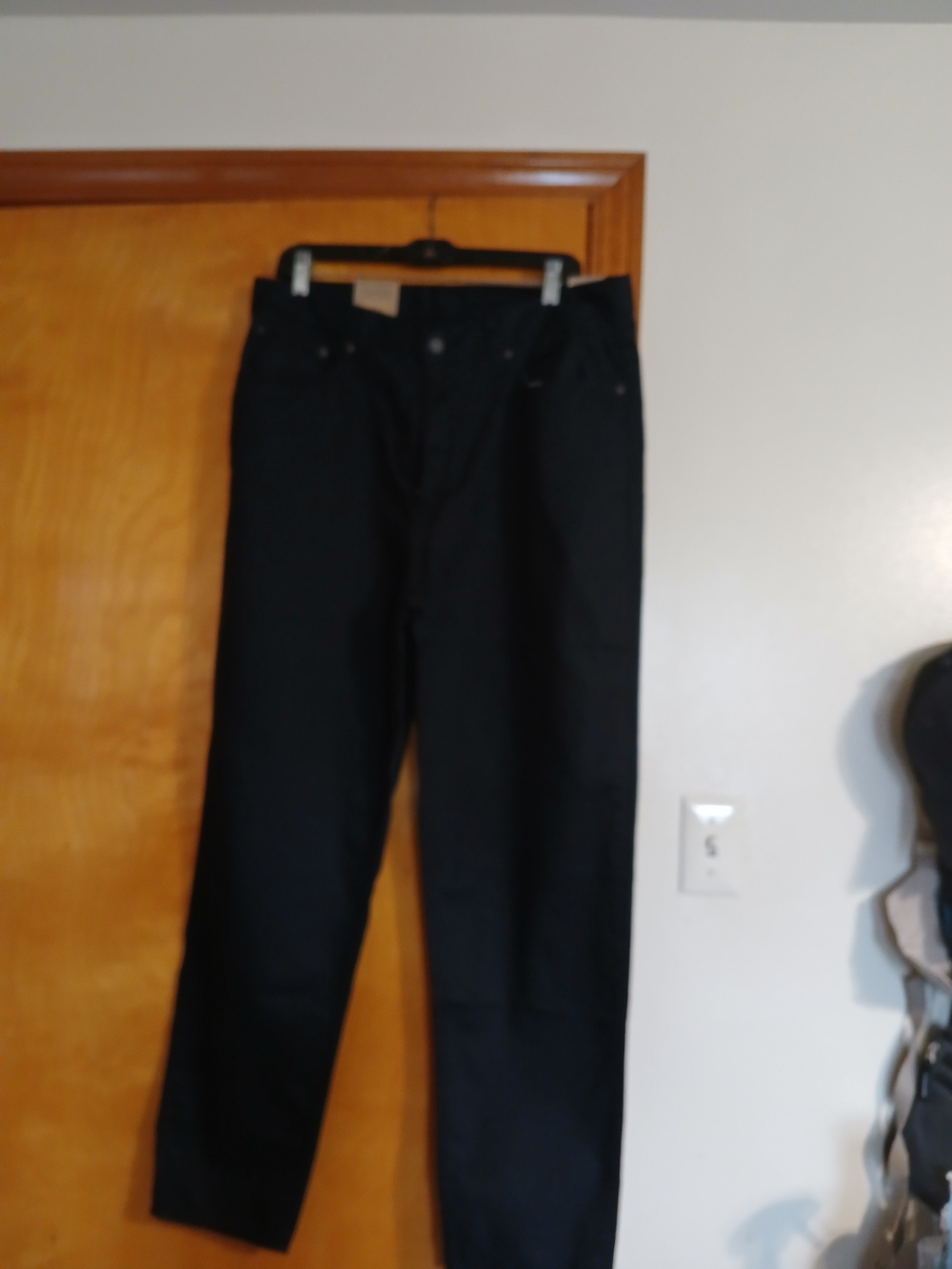 Levi's Men's Black Straight Jeans